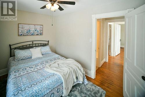 91 North Street N, Strathroy-Caradoc (Nw), ON - Indoor Photo Showing Bedroom