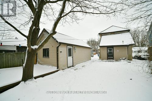 91 North Street N, Strathroy-Caradoc (Nw), ON - Outdoor With Exterior