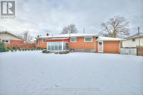 4634 Queensway Gardens, Niagara Falls (212 - Morrison), ON - Outdoor