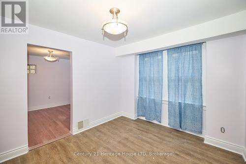 92 Carlton Street, St. Catharines (451 - Downtown), ON - Indoor Photo Showing Other Room