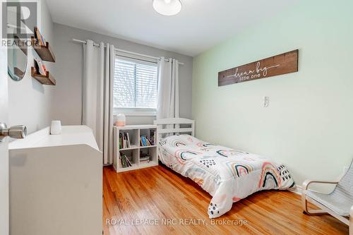 20 First Avenue, Port Colborne (877 - Main Street), ON - Indoor Photo Showing Bedroom