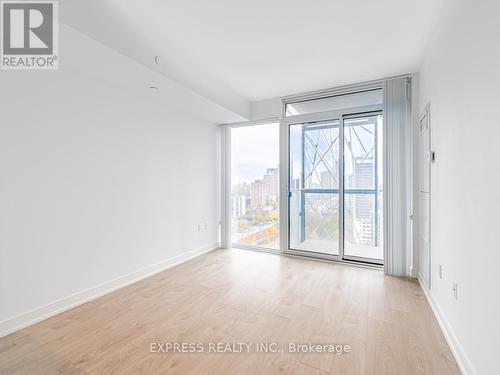 2205 - 50 Wellesley Street E, Toronto, ON - Indoor Photo Showing Other Room