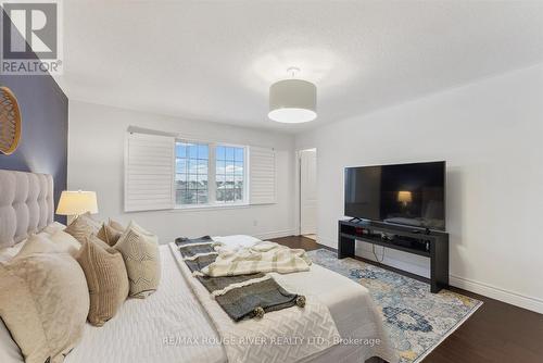 33 Summerside Avenue, Whitby, ON - Indoor Photo Showing Bedroom