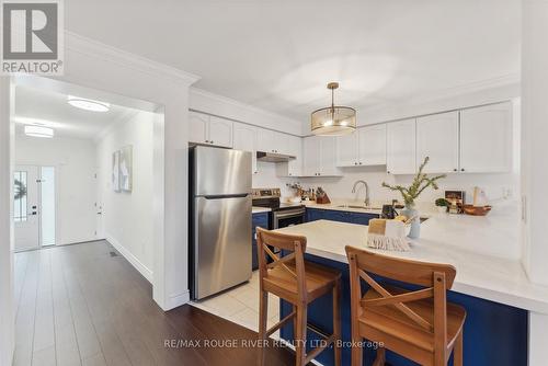 33 Summerside Avenue, Whitby, ON - Indoor Photo Showing Kitchen With Stainless Steel Kitchen