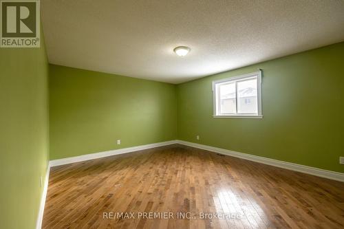 1215 Lowrie Street, Innisfil, ON - Indoor Photo Showing Other Room