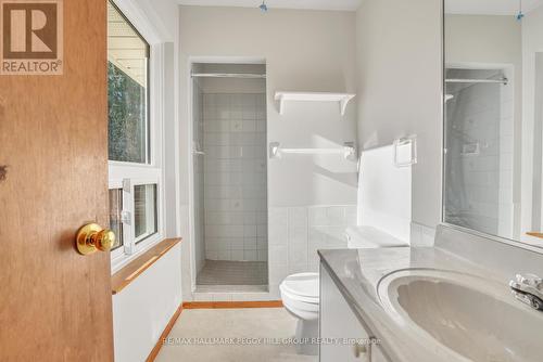 22A Pine Street, Tay, ON - Indoor Photo Showing Bathroom