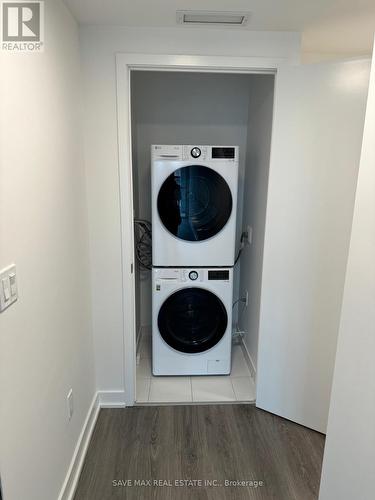 1012 - 225 Malta Avenue, Brampton, ON - Indoor Photo Showing Laundry Room