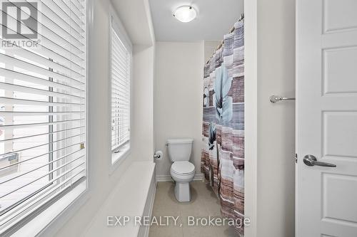 288 Beasley Terrace, Milton, ON - Indoor Photo Showing Bathroom