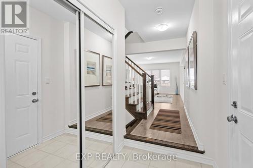 288 Beasley Terrace, Milton, ON - Indoor Photo Showing Other Room