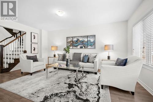 288 Beasley Terrace, Milton, ON - Indoor Photo Showing Living Room