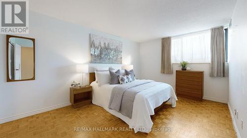 702 - 50 Baif Boulevard, Richmond Hill, ON - Indoor Photo Showing Bedroom