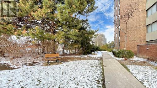 702 - 50 Baif Boulevard, Richmond Hill, ON - Outdoor