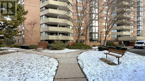 702 - 50 Baif Boulevard, Richmond Hill, ON - Outdoor With Balcony