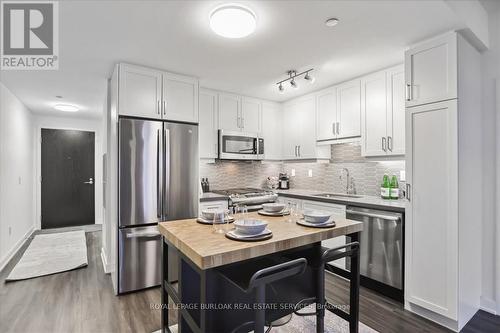 1201 - 2007 James Street, Burlington, ON - Indoor Photo Showing Kitchen With Upgraded Kitchen