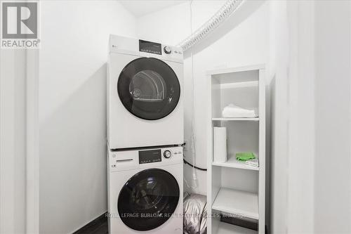 1201 - 2007 James Street, Burlington, ON - Indoor Photo Showing Laundry Room