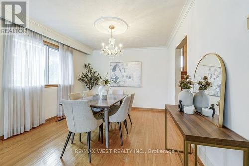 3510 Riverspray Crescent, Mississauga, ON - Indoor Photo Showing Dining Room