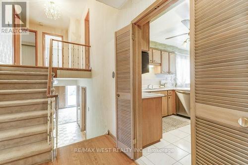 3510 Riverspray Crescent, Mississauga, ON - Indoor Photo Showing Other Room