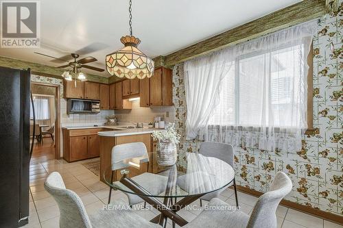 3510 Riverspray Crescent, Mississauga, ON - Indoor Photo Showing Dining Room