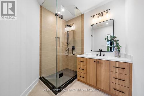 442 Brock Avenue, Toronto, ON - Indoor Photo Showing Bathroom