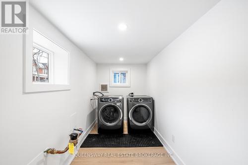 442 Brock Avenue, Toronto, ON - Indoor Photo Showing Laundry Room