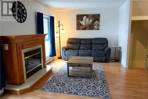 2365 Grenoble Street Unit# 54, Sudbury, ON - Indoor Photo Showing Living Room With Fireplace