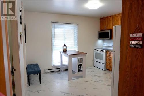 2365 Grenoble Street Unit# 54, Sudbury, ON - Indoor Photo Showing Kitchen