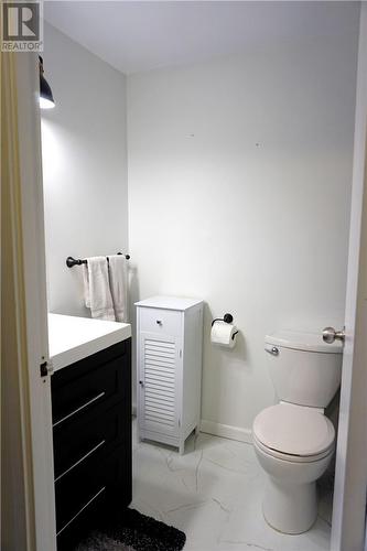 2365 Grenoble Street Unit# 54, Sudbury, ON - Indoor Photo Showing Bathroom