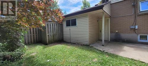 114 Oakside Street, London, ON - Outdoor With Exterior