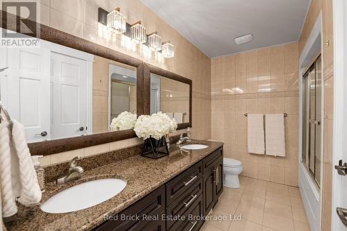 435 Country Club Drive, Windsor, ON - Indoor Photo Showing Bathroom