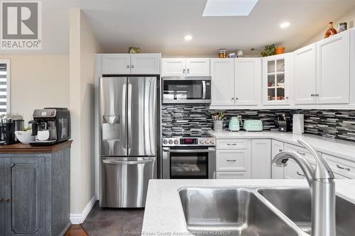 1289 Virginia, Windsor, ON - Indoor Photo Showing Kitchen With Double Sink With Upgraded Kitchen