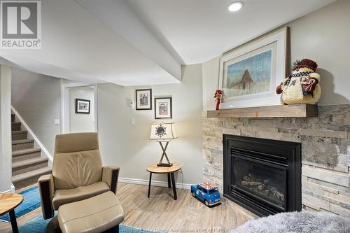 1289 Virginia, Windsor, ON - Indoor Photo Showing Living Room With Fireplace