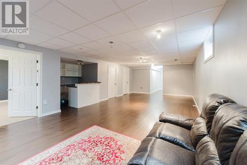 87 Landings Pass, Chatham, ON - Indoor Photo Showing Living Room