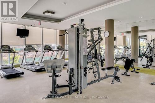 647 - 525 Wilson Avenue, Toronto, ON - Indoor Photo Showing Gym Room