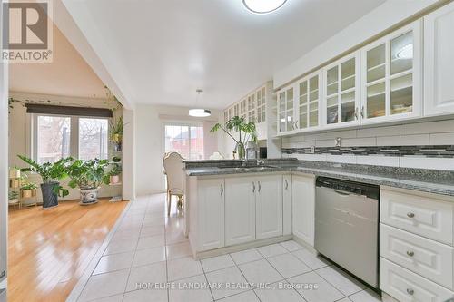 65 Ketchum Crescent, Markham, ON - Indoor Photo Showing Kitchen