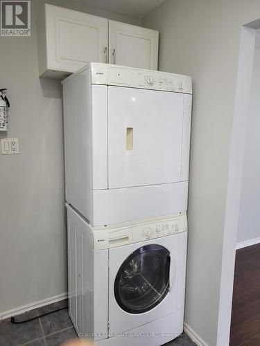 Upper - 133 Mill Street N, Brampton, ON - Indoor Photo Showing Laundry Room