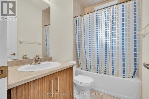 312 - 10 Halliford Place, Brampton, ON - Indoor Photo Showing Bathroom