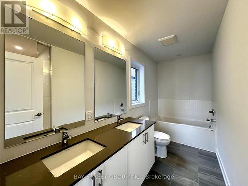 1816 Donald Cousens Parkway, Markham, ON - Indoor Photo Showing Bathroom