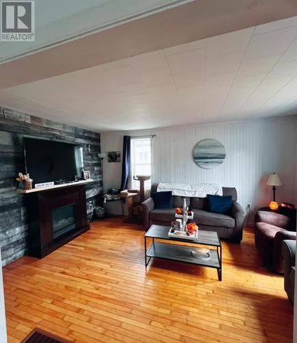 17 Sherwood Avenue, Corner Brook, NL - Indoor Photo Showing Living Room