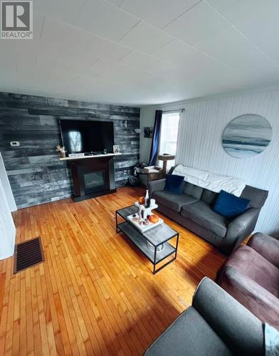 17 Sherwood Avenue, Corner Brook, NL - Indoor Photo Showing Living Room