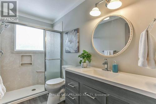 92 Snowdon Crescent, London, ON - Indoor Photo Showing Bathroom