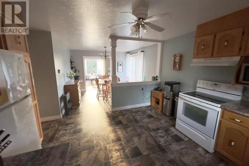 7 Bennett Lane, Beachside, NL - Indoor Photo Showing Kitchen