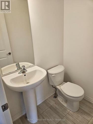 50 Samuel Avenue, Pelham (662 - Fonthill), ON - Indoor Photo Showing Bathroom