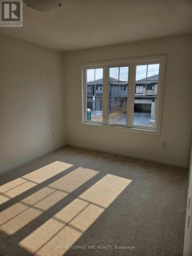 50 Samuel Avenue, Pelham (662 - Fonthill), ON - Indoor Photo Showing Other Room