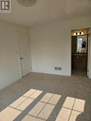 50 Samuel Avenue, Pelham (662 - Fonthill), ON - Indoor Photo Showing Other Room