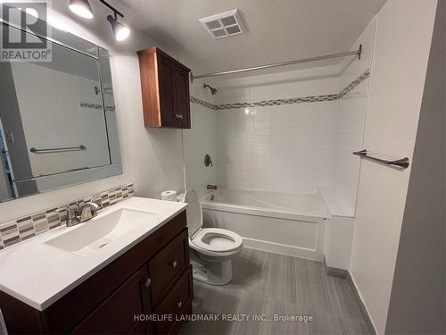 605 - 1001 Bay Street, Toronto, ON - Indoor Photo Showing Bathroom