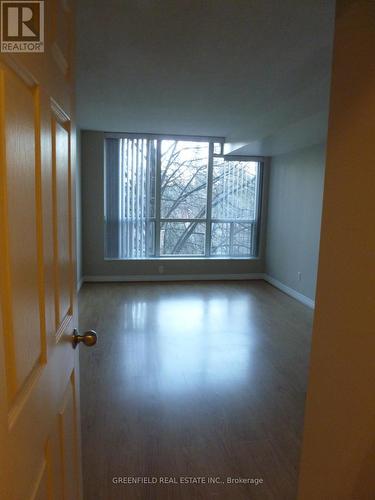 307 - 260 Doris Avenue, Toronto, ON - Indoor Photo Showing Other Room