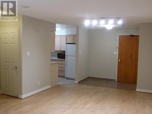 307 - 260 Doris Avenue, Toronto, ON - Indoor Photo Showing Other Room