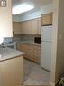 307 - 260 Doris Avenue, Toronto, ON  - Indoor Photo Showing Kitchen 