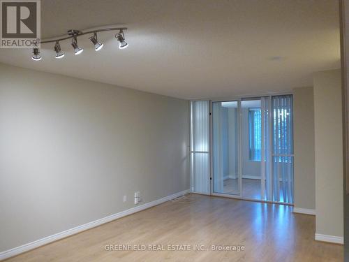 307 - 260 Doris Avenue, Toronto, ON - Indoor Photo Showing Other Room