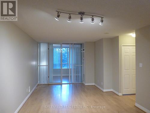 307 - 260 Doris Avenue, Toronto, ON - Indoor Photo Showing Other Room